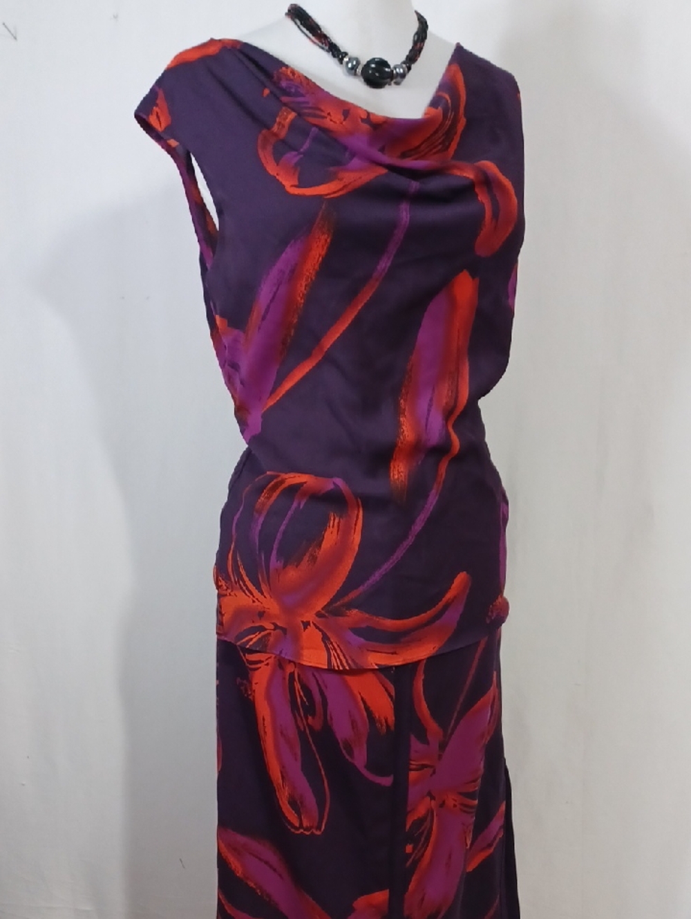 Worthington Purple Tank Top  with Matching Skirt Subtle Red Accent NWT